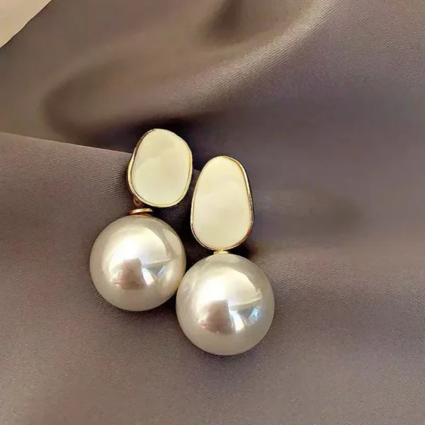 Korean Pearl Earrings - Image 3