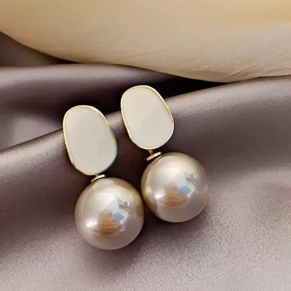 Korean Pearl Earrings - Image 4